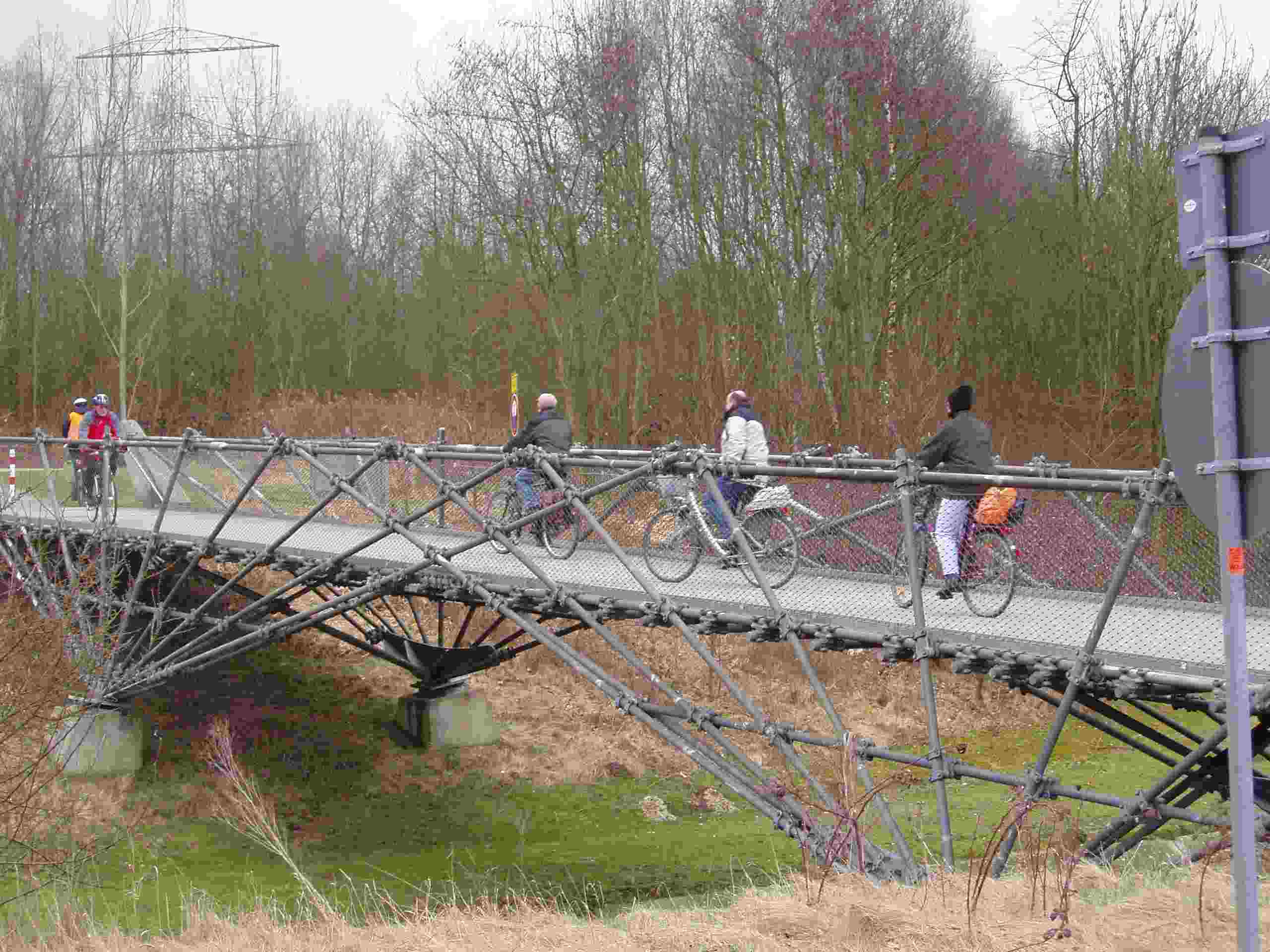 am Fu&szlig; des Mechtenbergs